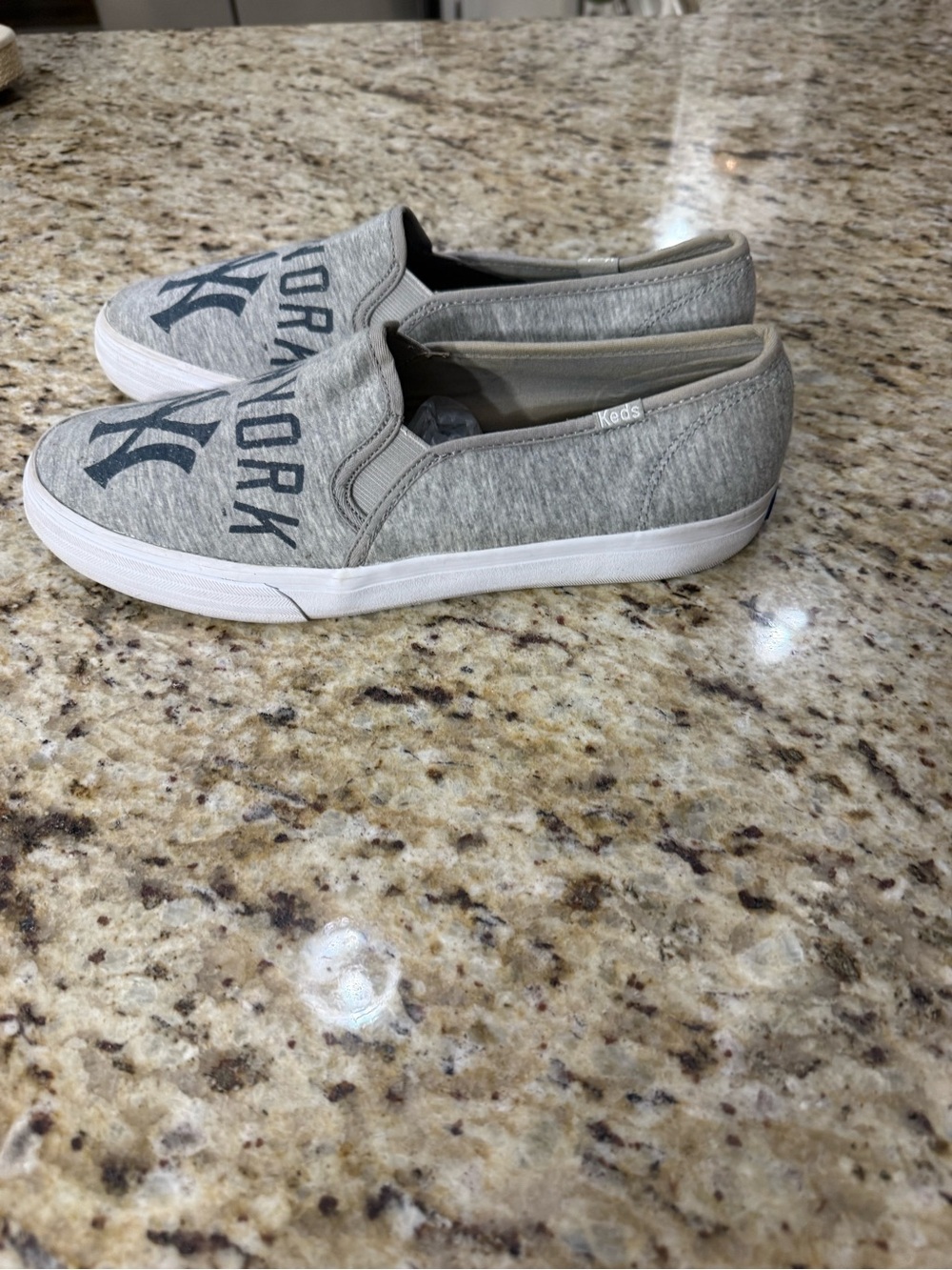 Keds Double Decker New York Yankees MLB Baseball Slip On Shoes 9 - Picture 8 of 15